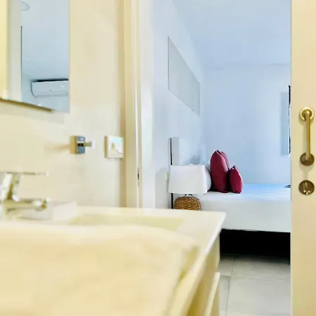 Canaryislandshost L Nyaraló Playa Blanca