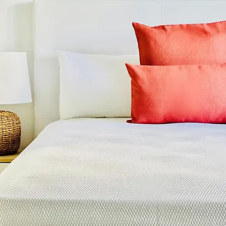 Canaryislandshost L *